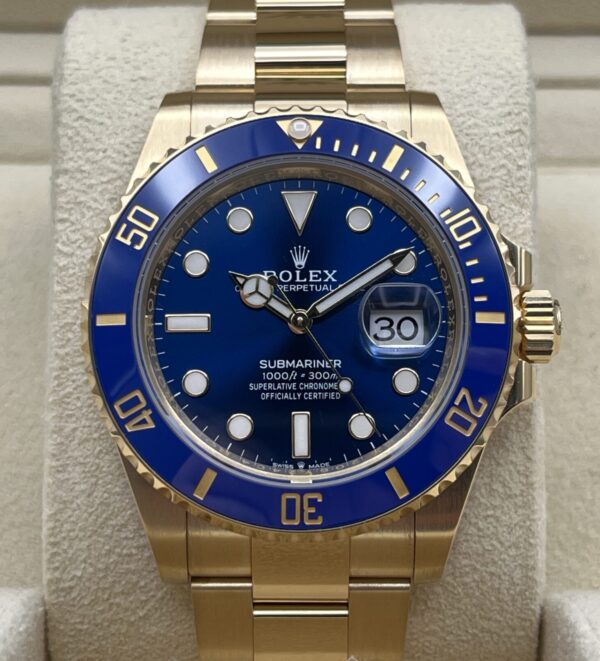 FSOT: Rolex Submariner Date 126618LB Yellow Gold Blue Dial Mint July 2024